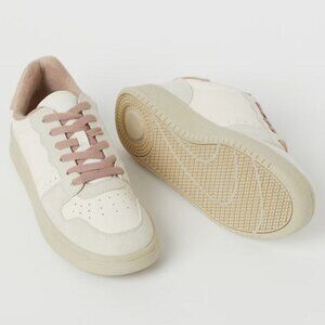 H&M Light beige/antique pink Sneakers size 6 US